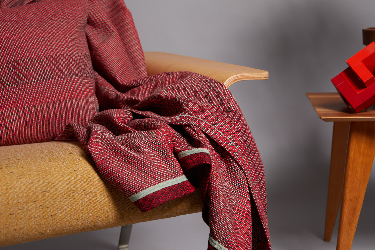 Fuoco Throw