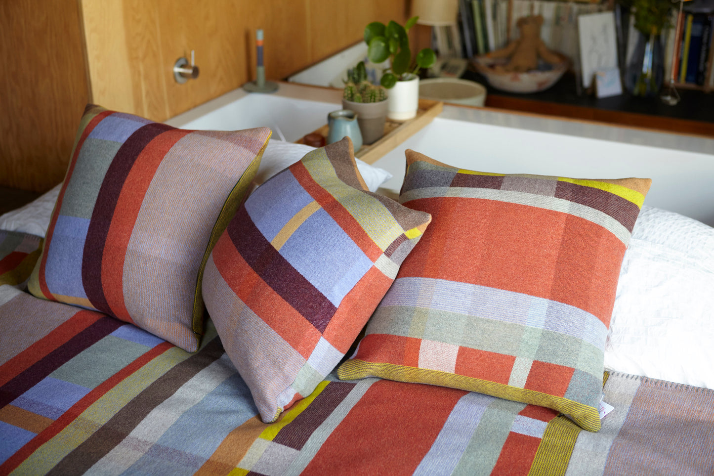 Cecil Cushion