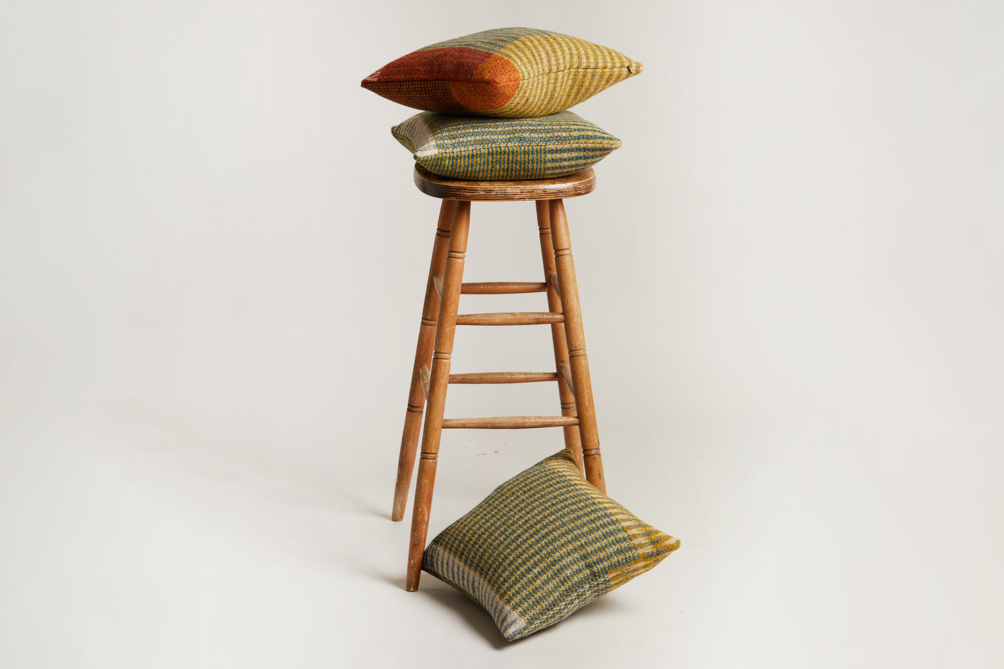 Lismore Cushion