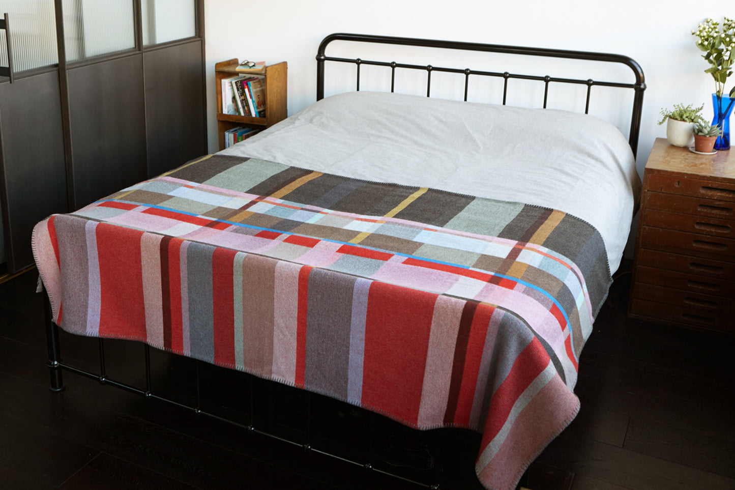 Lasdun Throw