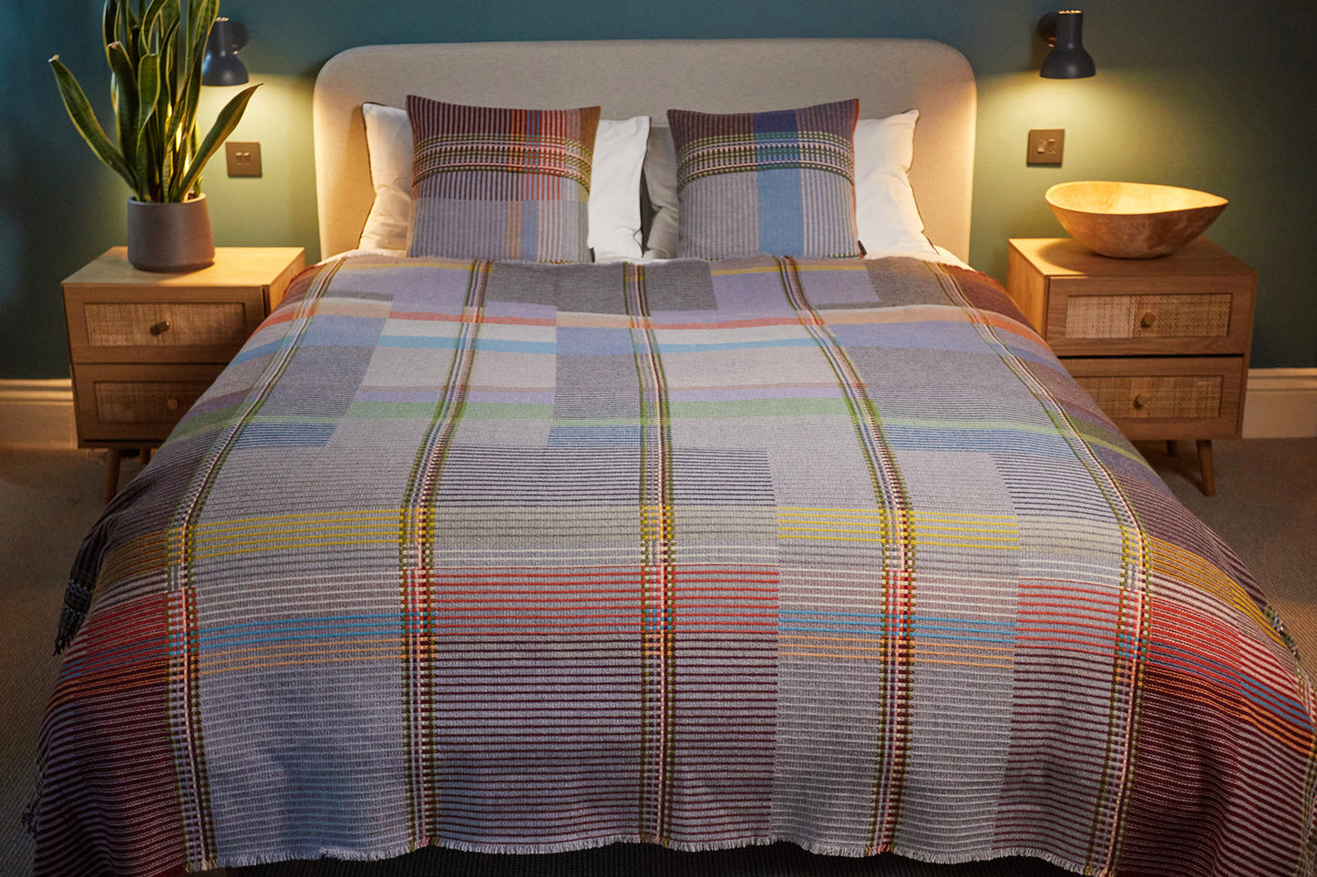 Joan Throw