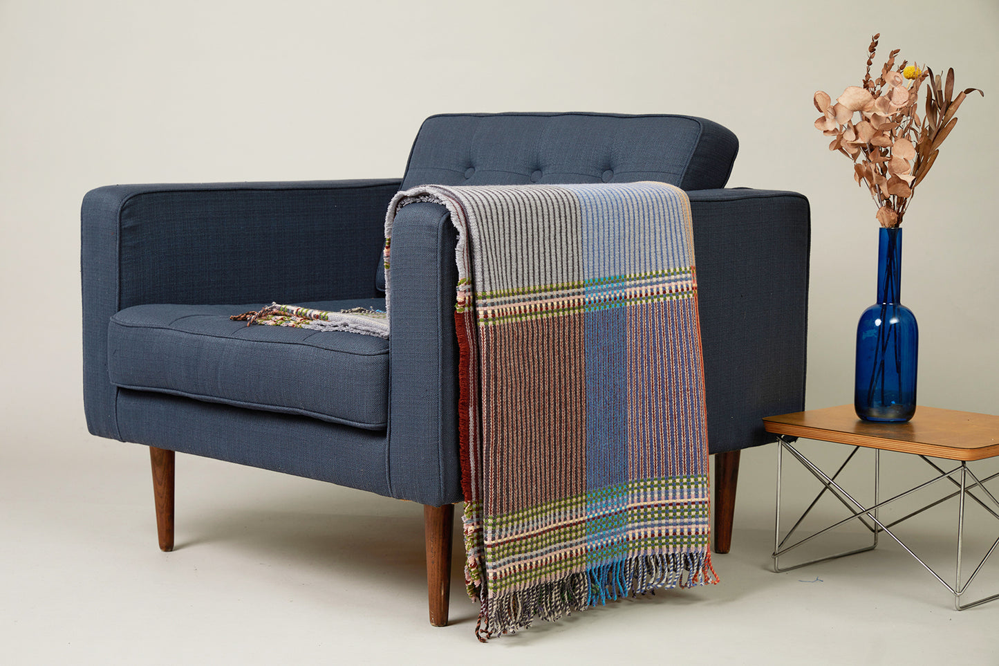 Joan Throw