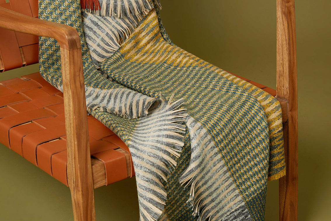 Lismore Throw