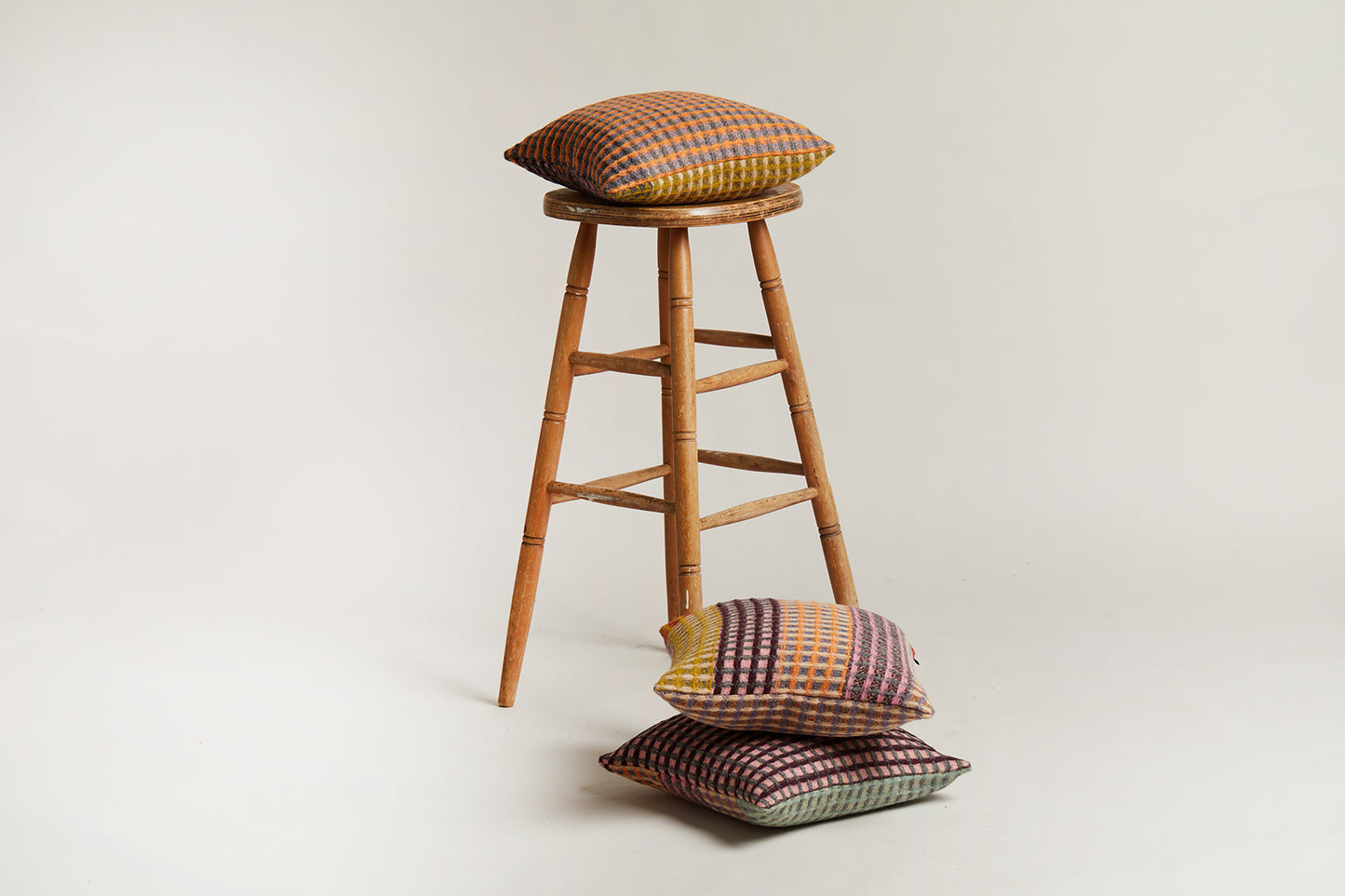 Kew Cushion