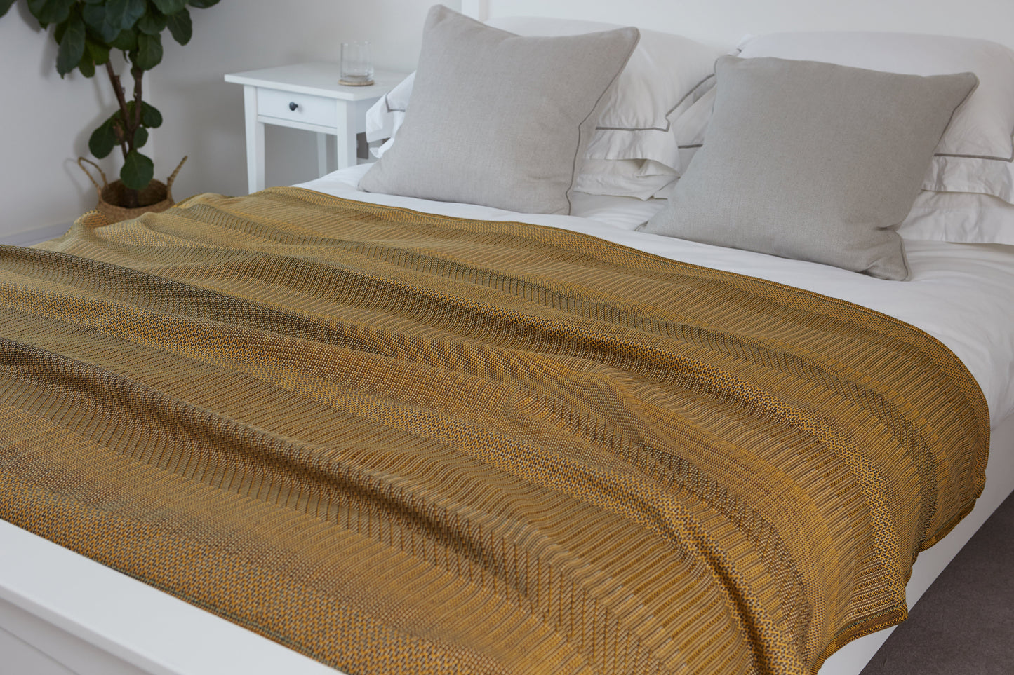 Senape Throw