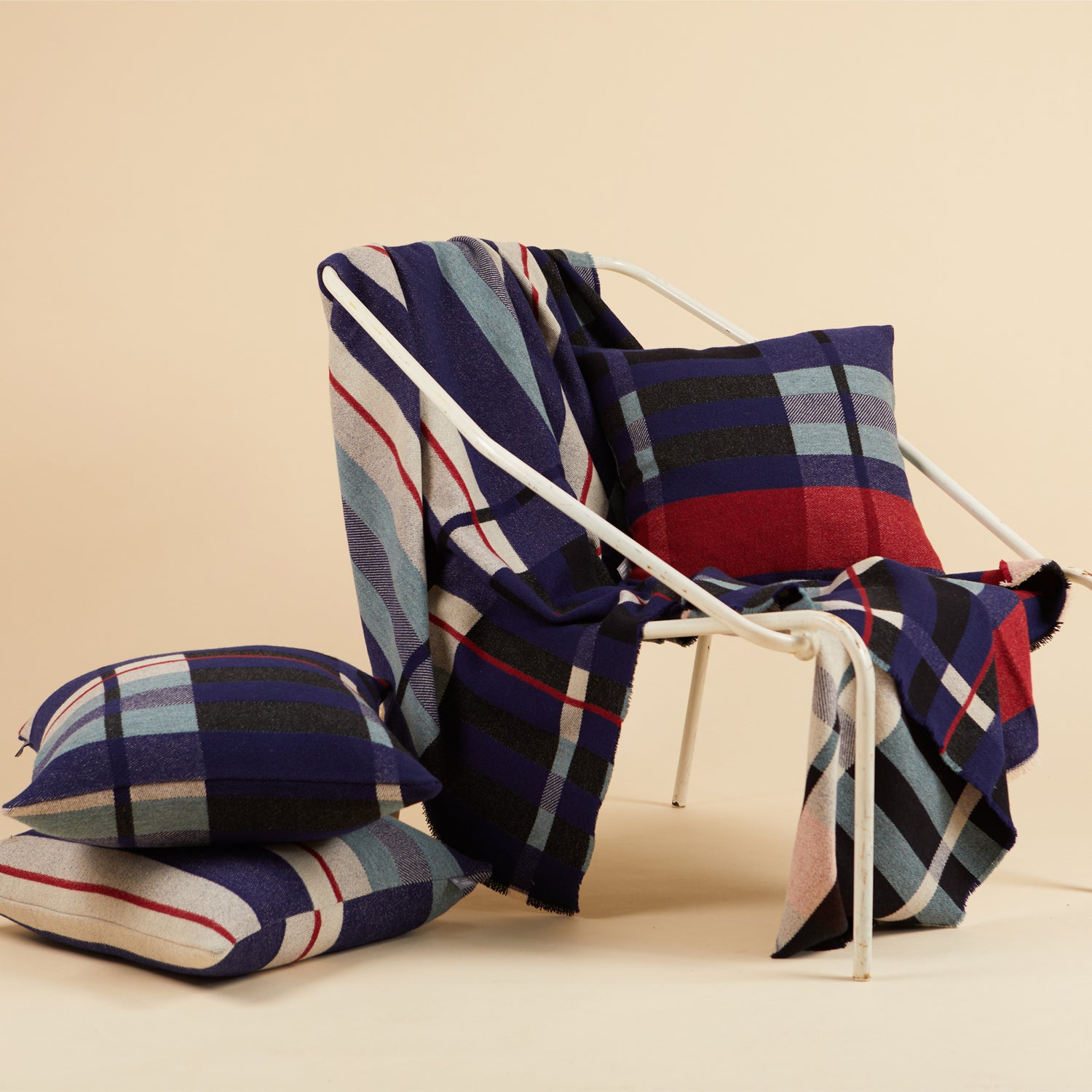 Gunta Stölzl Re-Edition Throws