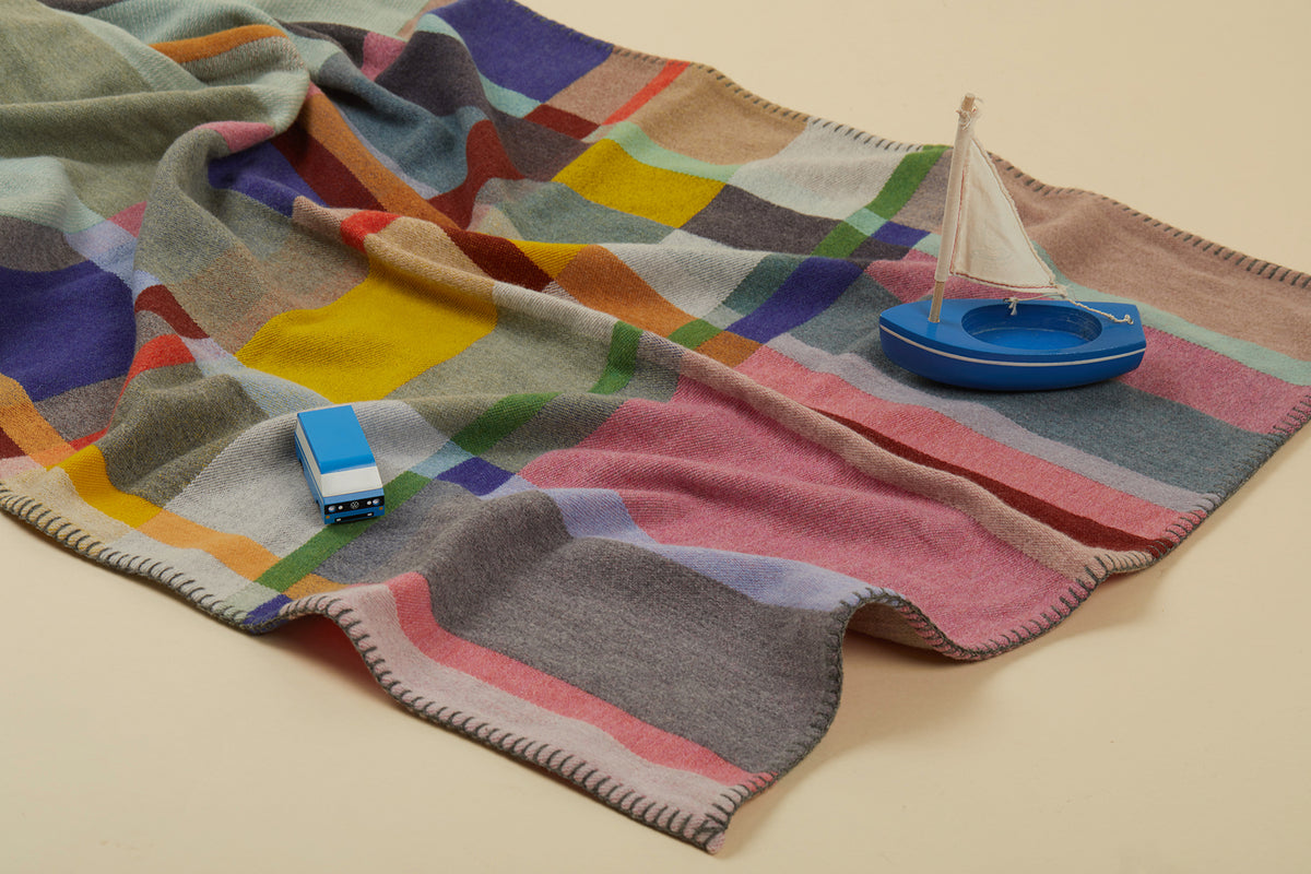 Lloyd Little Blanket