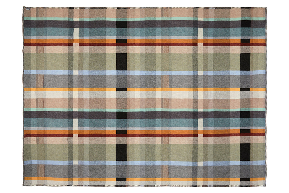 Chipperfield Throw